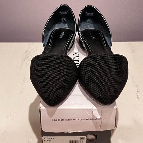 Alfani Black Flats with Pointed Toe and Cut-Out Sides - Picture 2 of 9